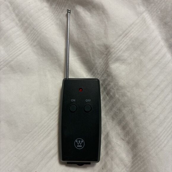 Westinghouse 28070T Radio Transmitter - Channel 1 Tested - Picture 1 of 6